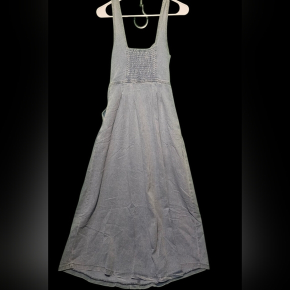 One And Only NWT Premiun Boutique Stylish Button-Down Maxi Dress PTP 17 - Picture 6 of 6